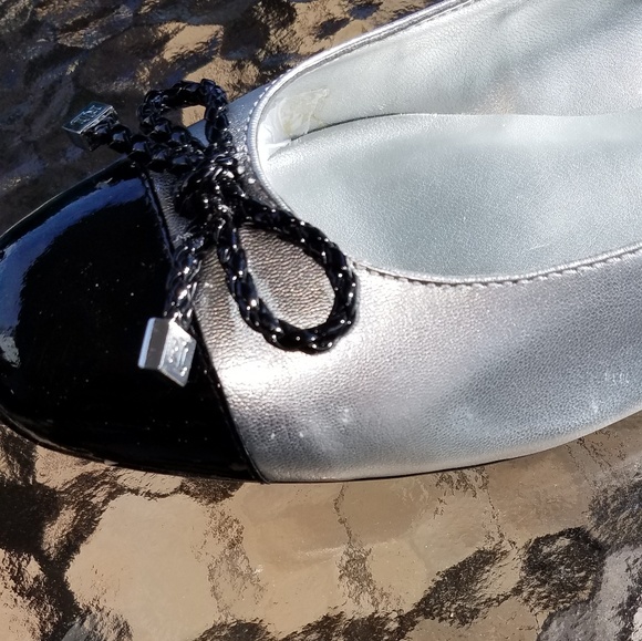 ❤SALE RALPH LAUREN Silver Ballet Flats NEW 8.5 - Picture 5 of 6